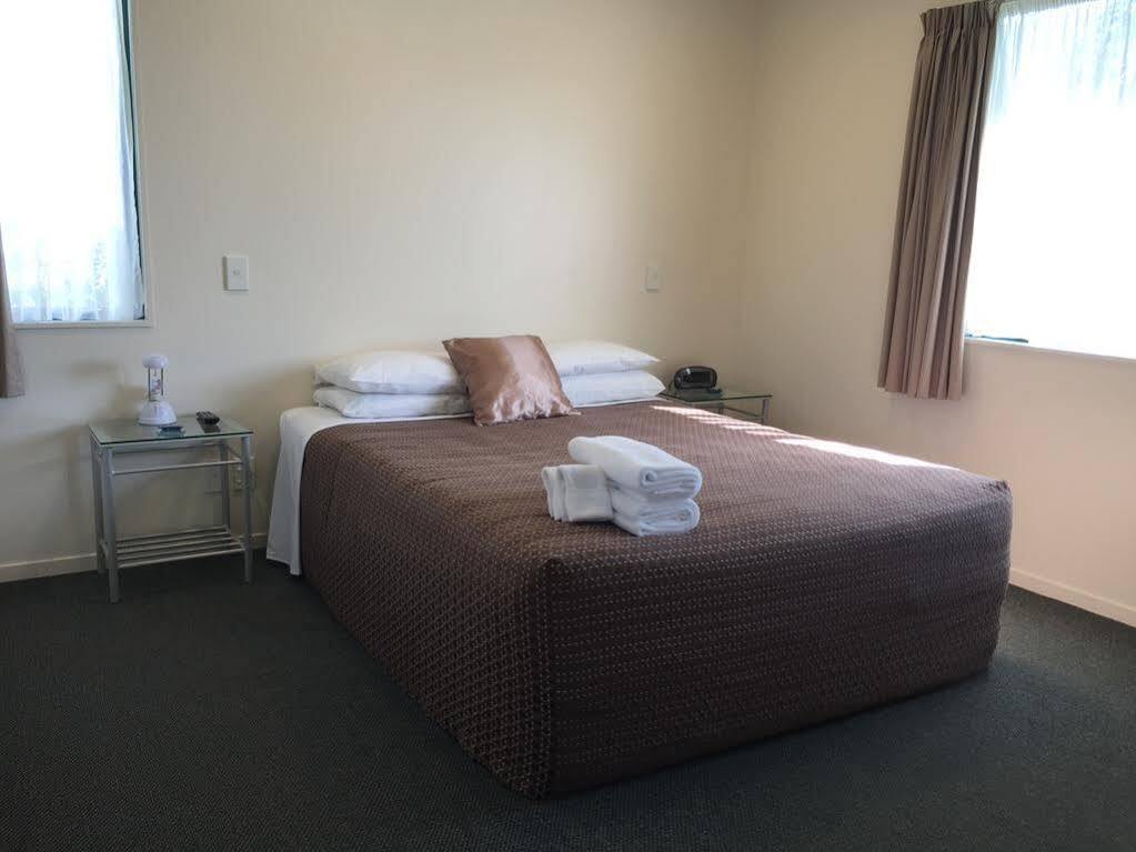 Asure Cooks Gardens Motor Lodge Whanganui Eksteriør billede